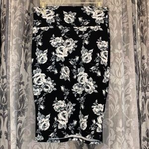 Lularoe S Cassie